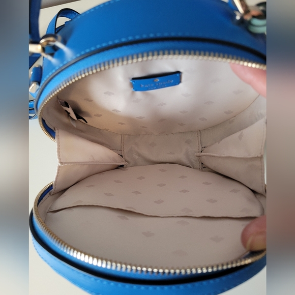 Kate Spade Pool Float Crossbody, VGUC - Picture 10 of 14